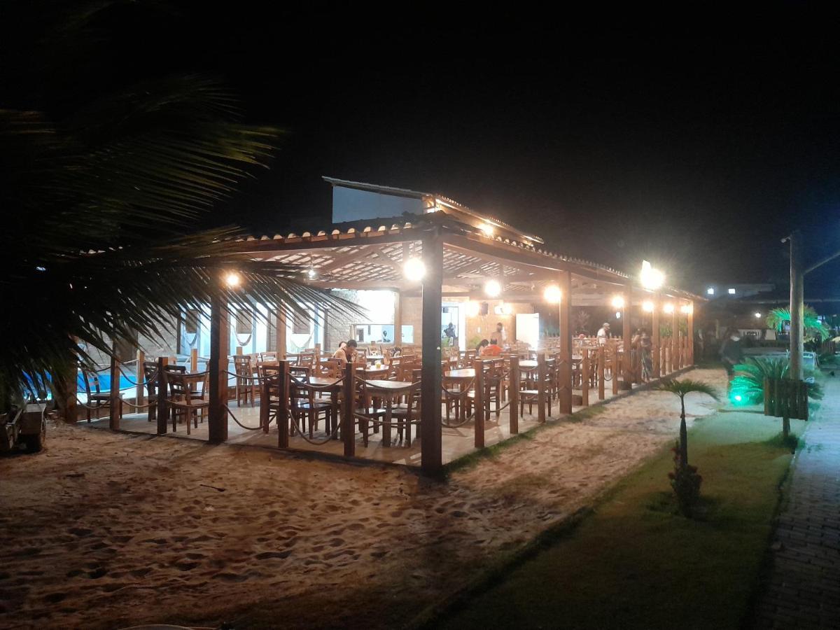 Algas Marinhas Restaurante E Pousada Jandaira Exteriör bild