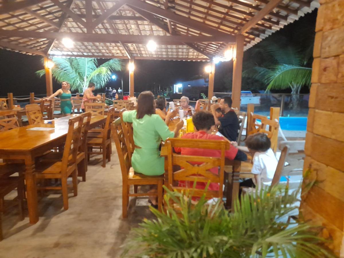 Algas Marinhas Restaurante E Pousada Jandaira Exteriör bild